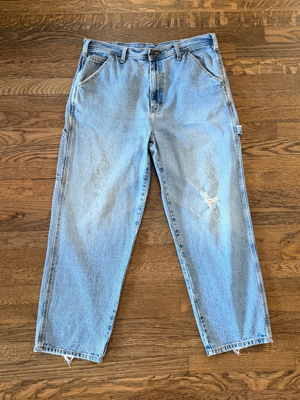 rugged wear 90s distressed carpenter jeans